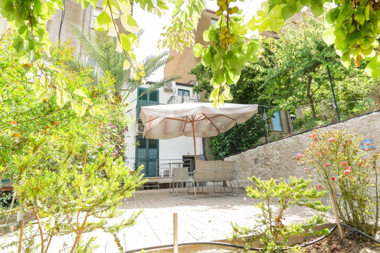 Al Qatta Bed & Breakfast Canicattì Eksteriør billede