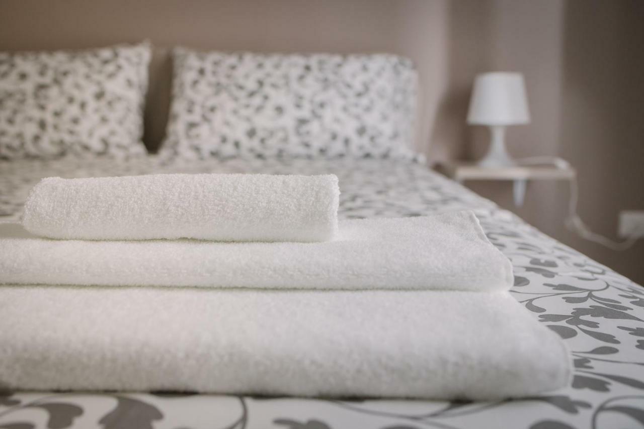 Al Qatta Bed & Breakfast Canicattì Eksteriør billede