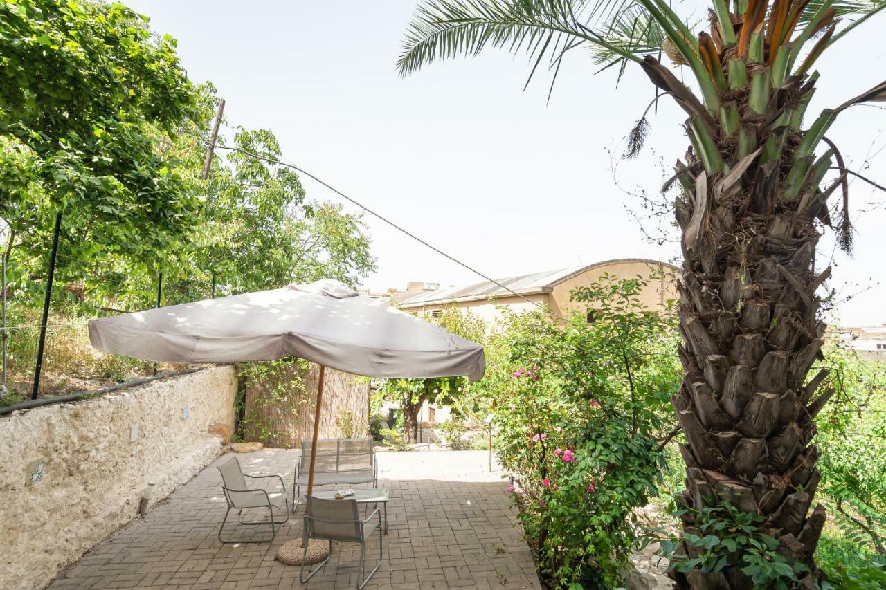 Al Qatta Bed & Breakfast Canicattì Eksteriør billede